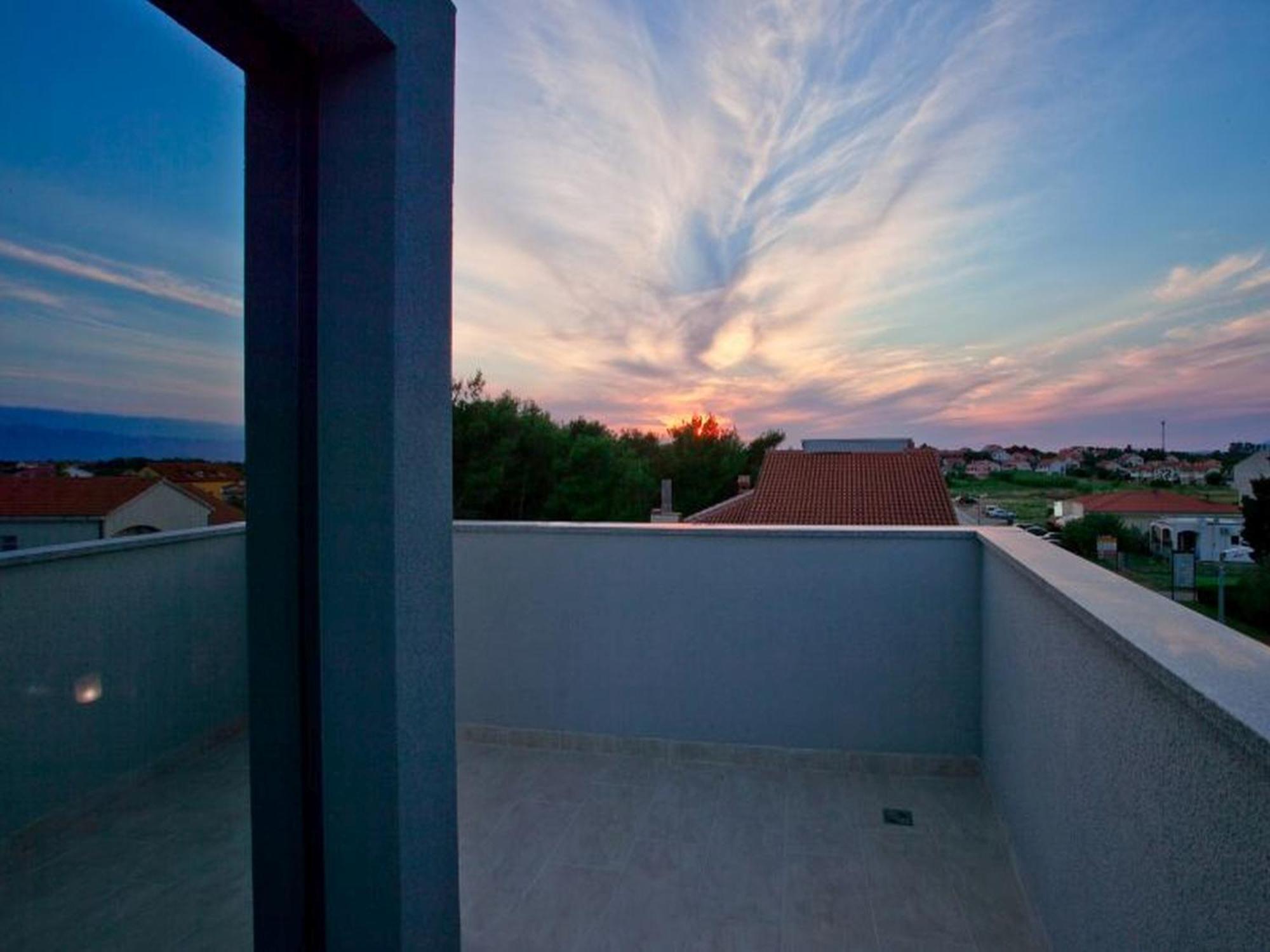 Apartments Dalmatia (Adults Only) Привлака Экстерьер фото