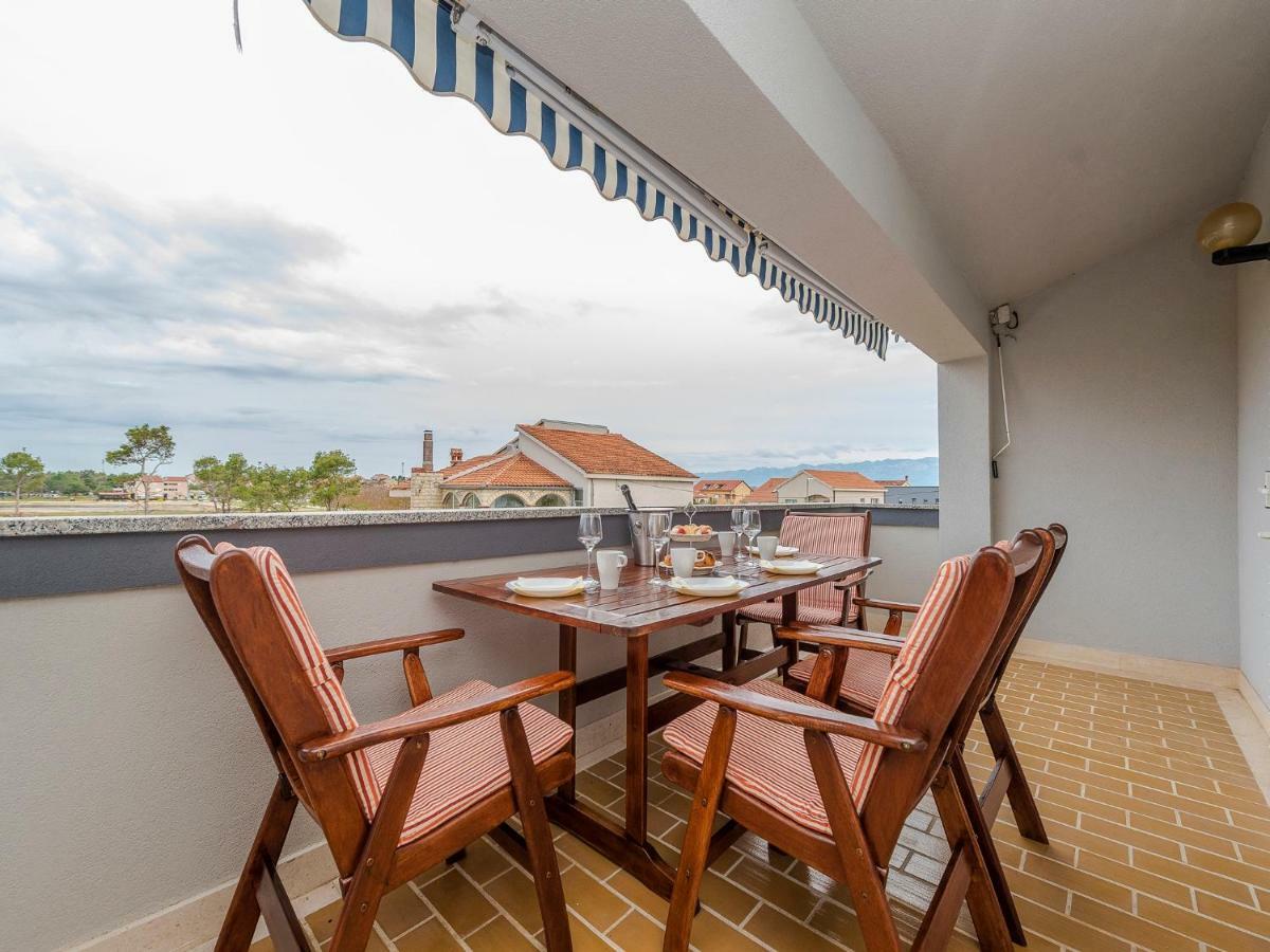 Apartments Dalmatia (Adults Only) Привлака Экстерьер фото